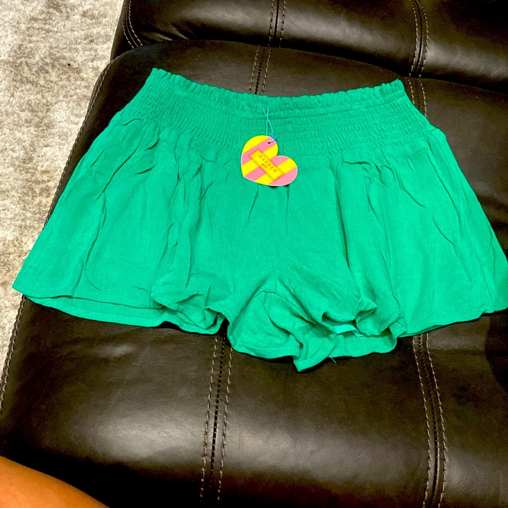Hayden girls shorts, green, XL